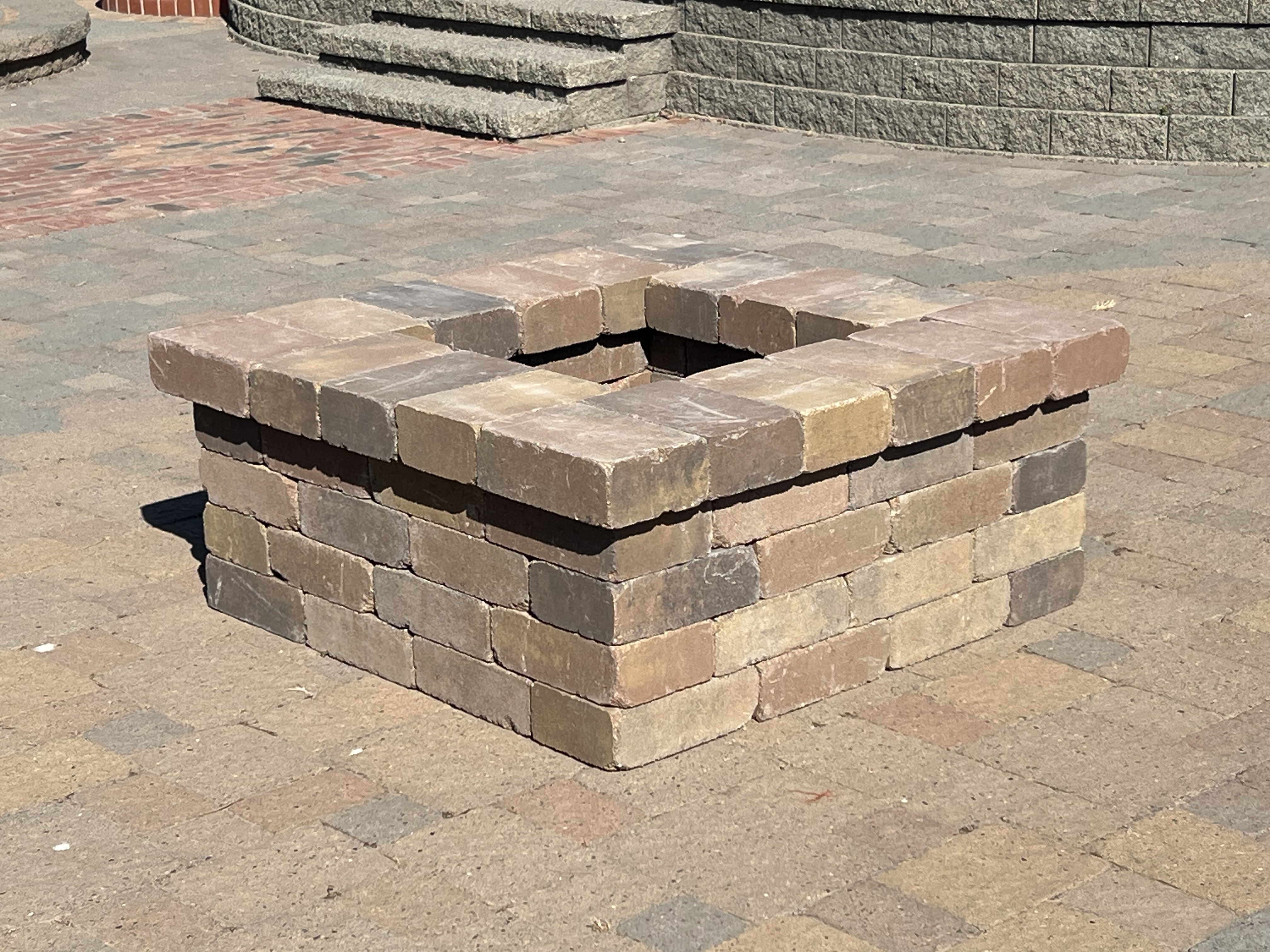 EuroStone Firepit (Napa)